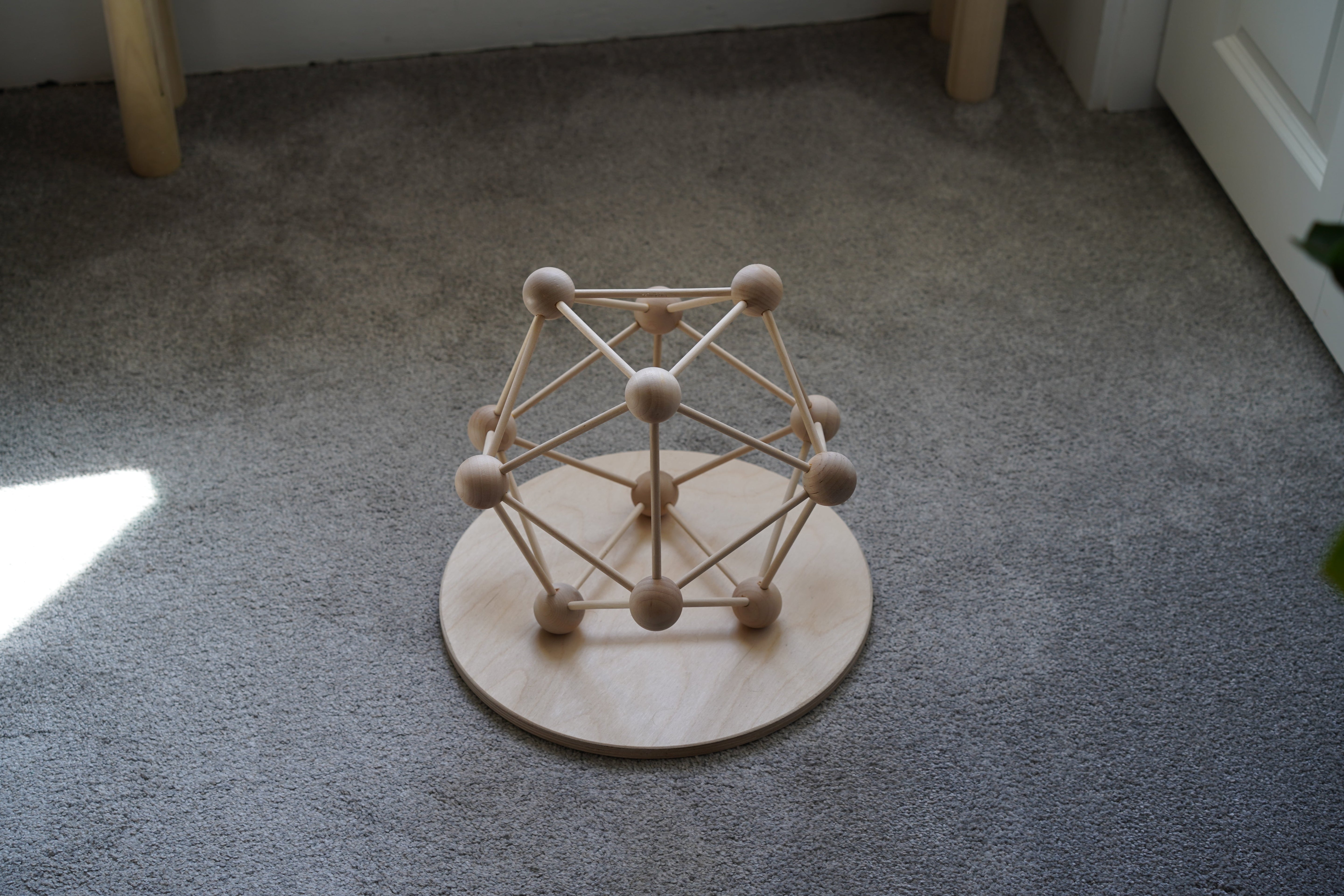 Large Geometric Stand – Twenty Planes — image 1
