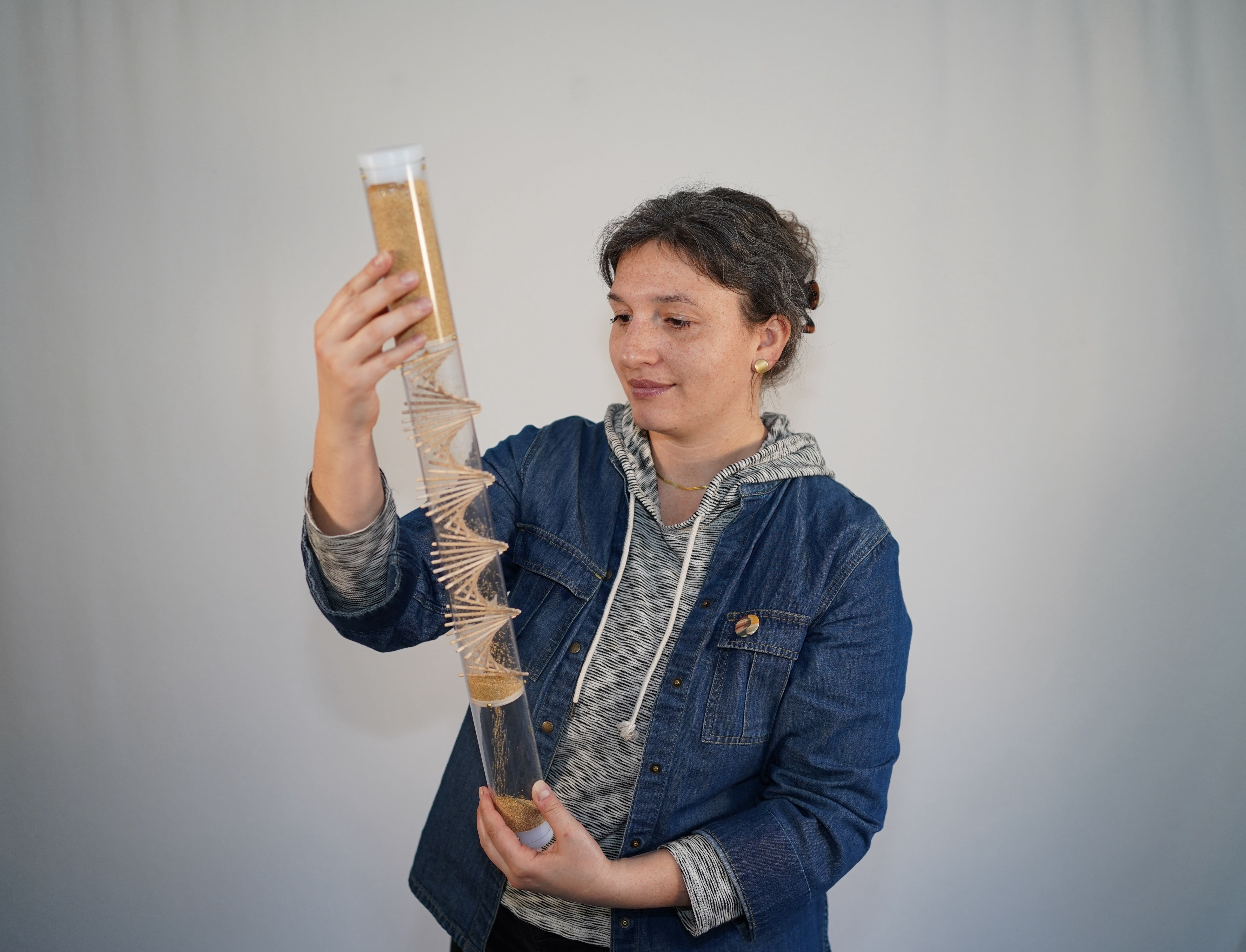 Small Spiral Sounds® Rainstick – Amaranth – Gentle Sound — image 7
